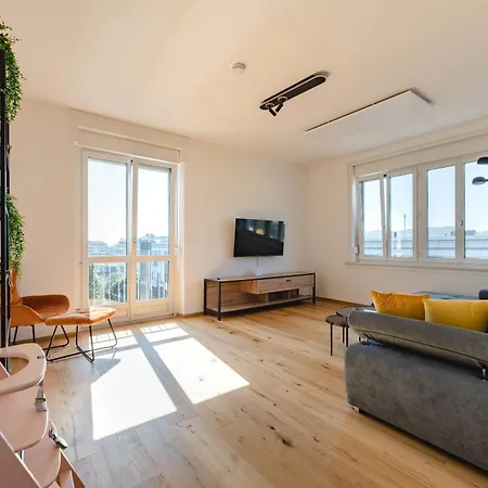 Tamliving Center Luxury 4 Smart Tv Kitchen Great View Appartement Graz